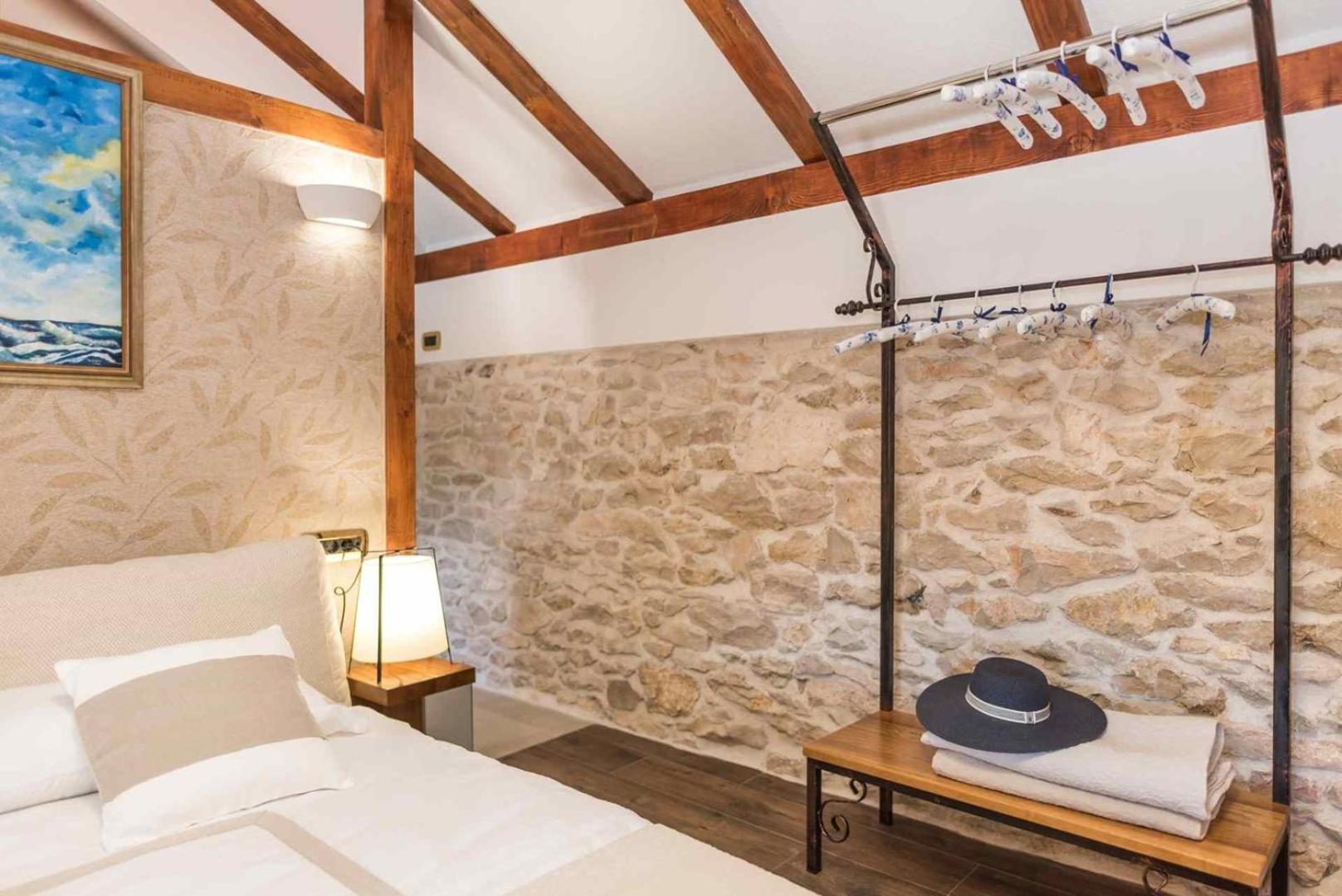 Luxury Villa Finessa Skradin 2 With Heated Pool, Jacuzzi And Sauna 외부 사진